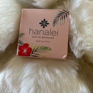 HANALEI BEAUTY COMPANY Matte Bronzer - NIB